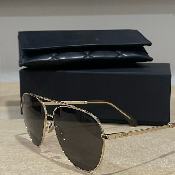 Chanel Aviators - Picture 2 of 11